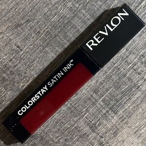💞 New Revlon ColorStay Satin Ink Crown Jewels Liquid Lipstick in Regal Ruby